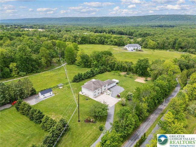 230 W Moorestown Rd, House other with 4 bedrooms, 4 bathrooms and null parking in WIND GAP PA | Image 15