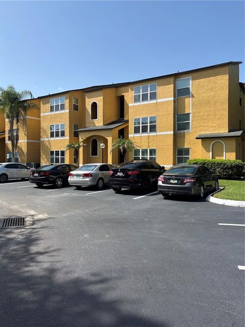 938-4642 Commander Dr, ORLANDO, FL, 32822-3609 | Card Image