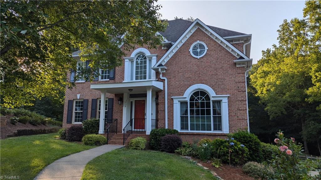 Surrey Way Ct, Winston Salem, NC 27106