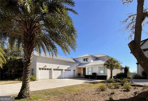 305 Yacht Club Ln, St Simons Island, GA, 31522-2300 | Card Image