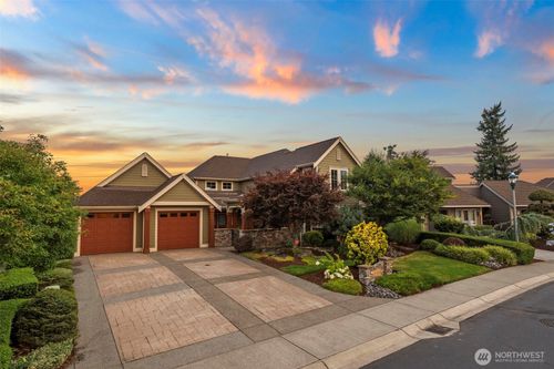 10405 176th Ave E, Bonney Lake, WA, 98391-5130 | Card Image