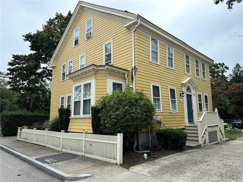apt-c-23 Greene St, Warren, RI, 02885-3423 | Card Image