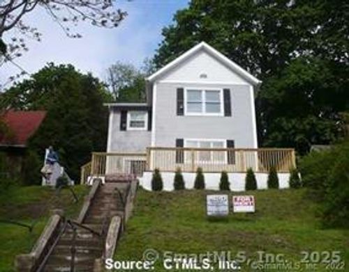 21 Treadway Ave, Norwich, CT, 06360-3619 | Card Image