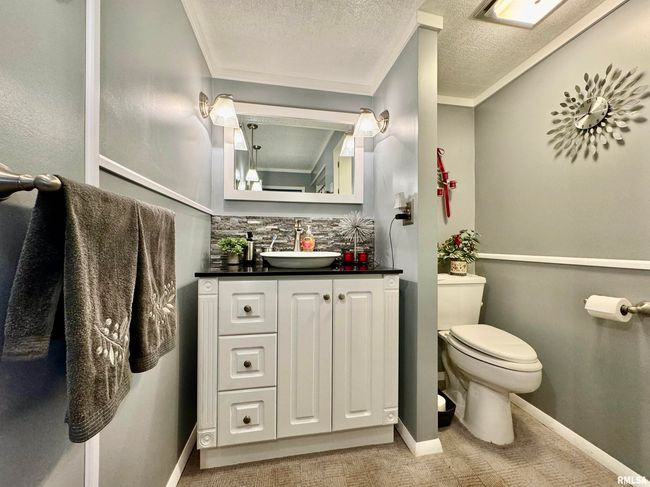 412 Ne 3 Rd Ave, House other with 3 bedrooms, 2 bathrooms and null parking in Aledo IL | Image 17