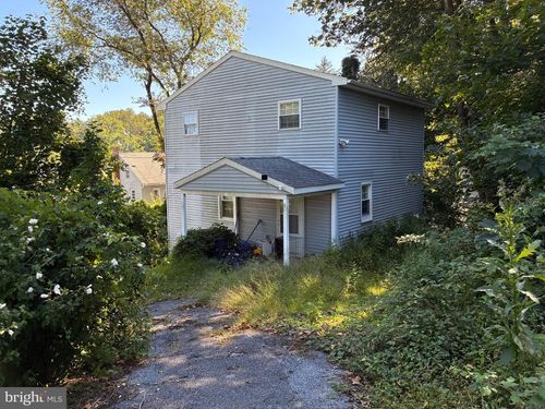1970 Cedar Top Rd, READING, PA, 19607-9345 | Card Image