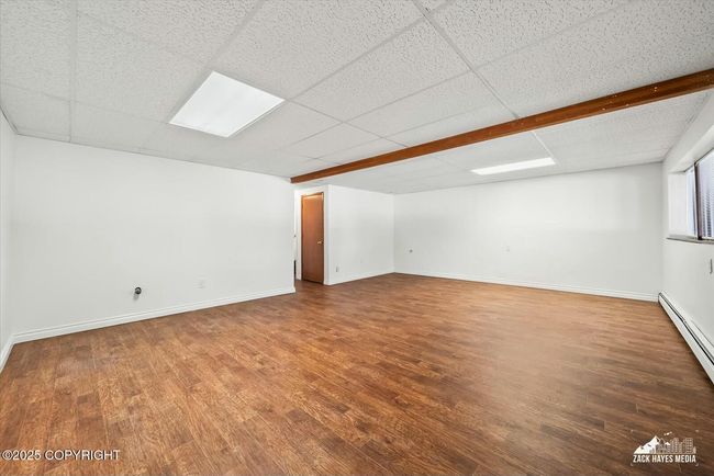 Family Room | Image 22