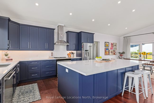 638508 St.Vincent Sydenham Tline, House other with 3 bedrooms, 3 bathrooms and 6 parking in Owen Sound ON | Image 10