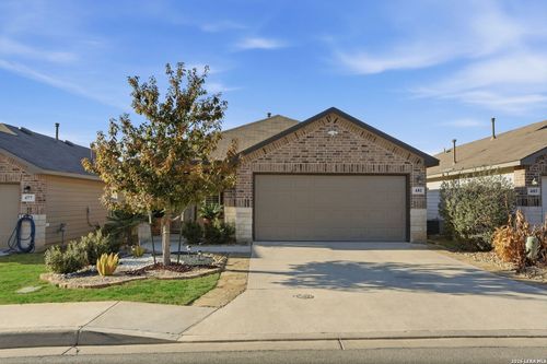 481 Middle Green Loop, Floresville, TX, 78114-0078 | Card Image