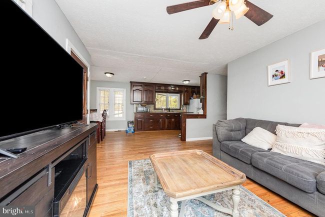 19803 Anderson Mill Rd, House other with 3 bedrooms, 2 bathrooms and null parking in BEAVERDAM VA | Image 4