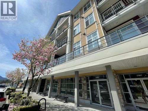 37893 Second Ave, Squamish, BC, V8B0R2 | Card Image