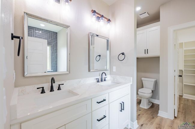 15122 High Country Acres Ln, House other with 4 bedrooms, 2 bathrooms and null parking in Lindale TX | Image 30