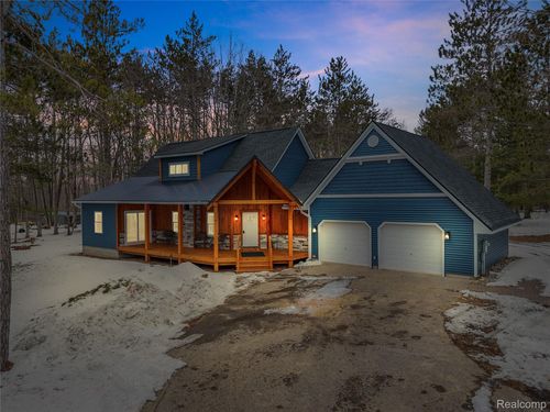 7576 W Birch Rd, Roscommon, MI, 48653-8260 | Card Image