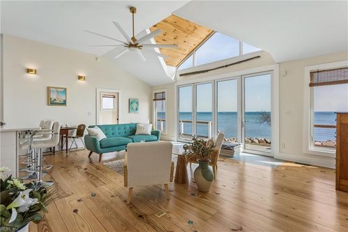 907 Bay Tree Beach Rd, Seaford, VA, 23696-2619 | Card Image