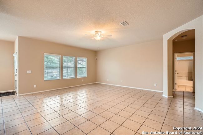 3116 Mason Crk, House other with 4 bedrooms, 3 bathrooms and null parking in Schertz TX | Image 7