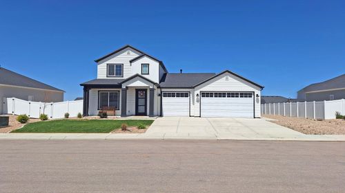 1127 E 4240 N, Enoch, UT, 84721-1271 | Card Image