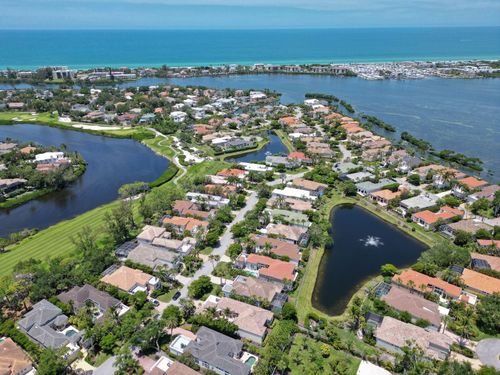 3527 Fair Oaks Ln, LONGBOAT KEY, FL, 34228-4121 | Card Image