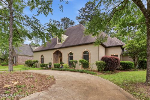 610 Abbots Ln, Ridgeland, MS, 39157-2852 | Card Image