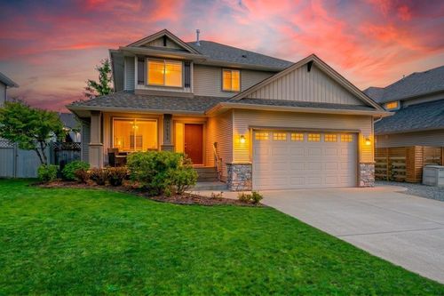 27932 Buffer Cres, Abbotsford, BC, V4X2R9 | Card Image