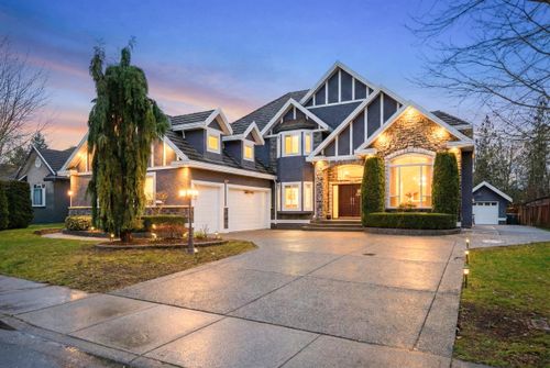 17015 86a Ave, Surrey, BC, V4N5K8 | Card Image