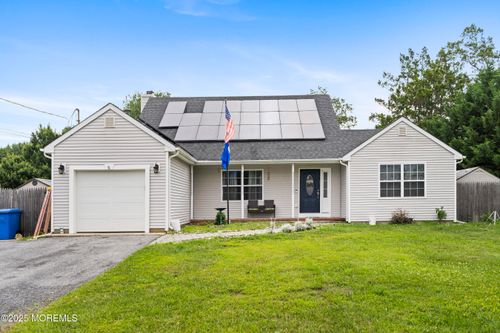 255 Float Ave, Stafford Twp, NJ, 08050-2218 | Card Image