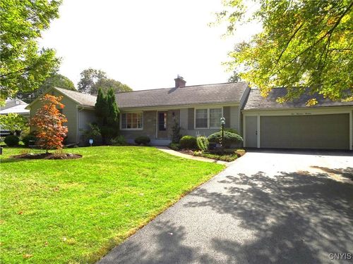 113 Farnham Rd, Syracuse, NY, 13219-1510 | Card Image