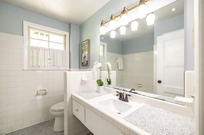 Both guest rooms have easy access to the guest bath. | Image 59
