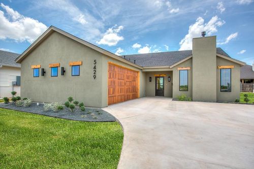 5429 Riviera Ln, San Angelo, TX, 76904-4707 | Card Image