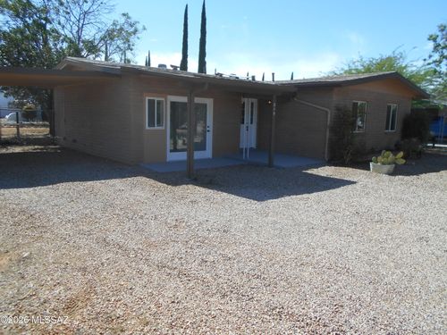 215 N Klassen Ct, Pearce, AZ, 85625-4061 | Card Image