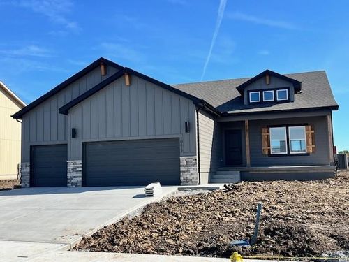 10617 Jefferson St, Kansas City, MO, 64114-4969 | Card Image