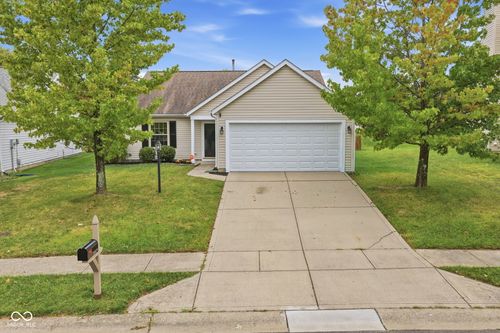12174 Split Granite Dr, Fishers, IN, 46037-3896 | Card Image