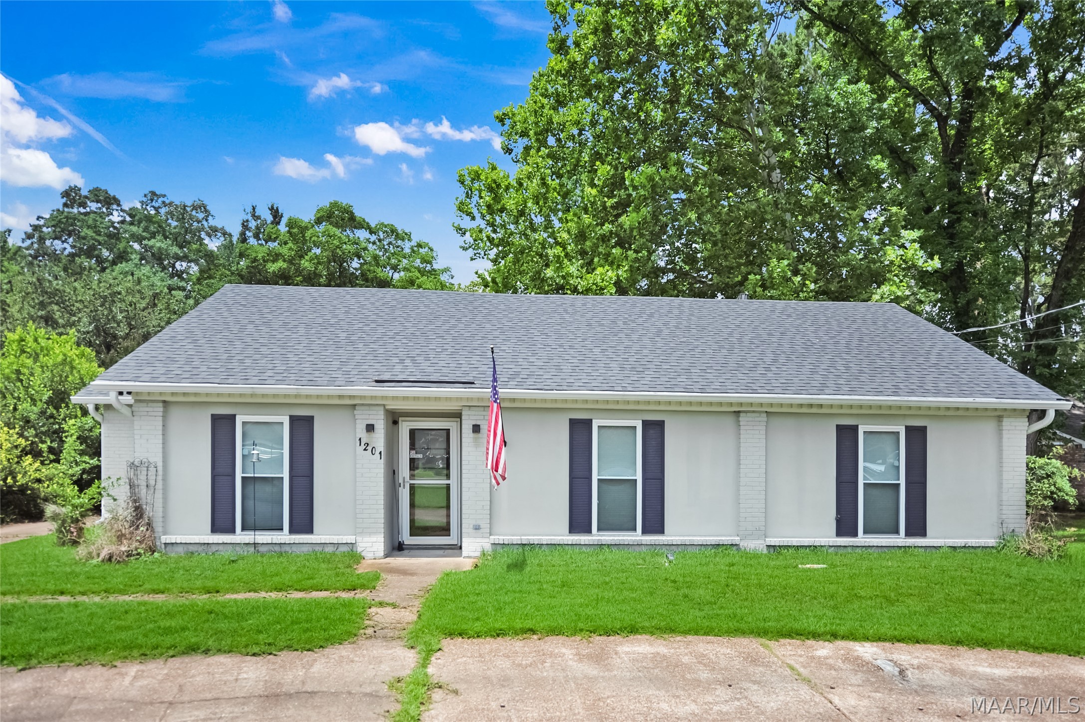 Residential in Montgomery 3