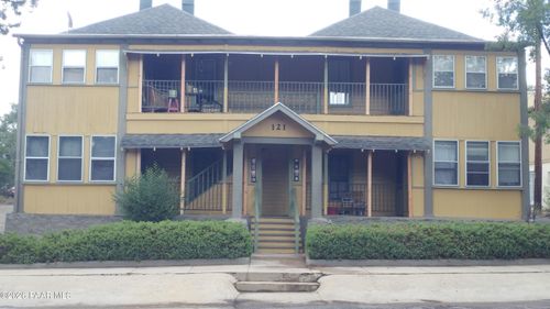 121 N Willow St, Prescott, AZ, 86305-2951 | Card Image