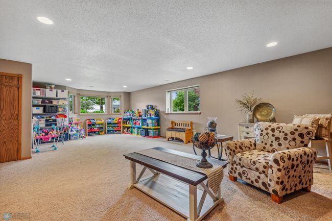 Family room | Image 28