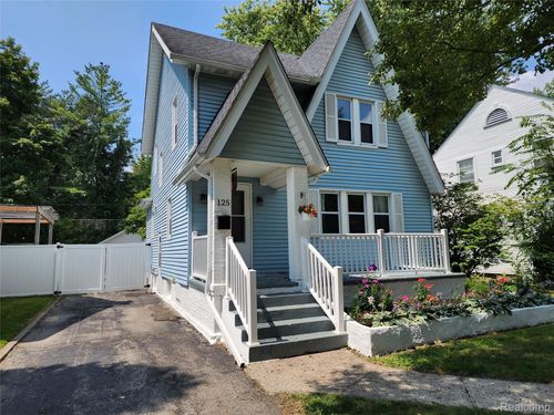 125 Gratiot Court Court, Saginaw, MI, 48602 | Card Image