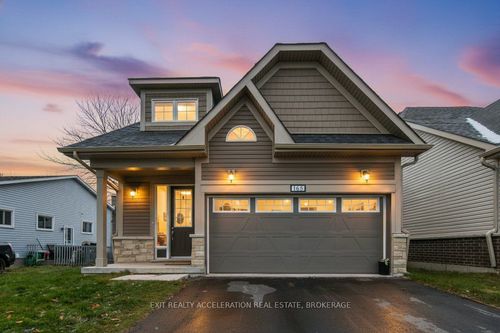 165 Purdy Rd, Bath, ON, K0H1G0 | Card Image