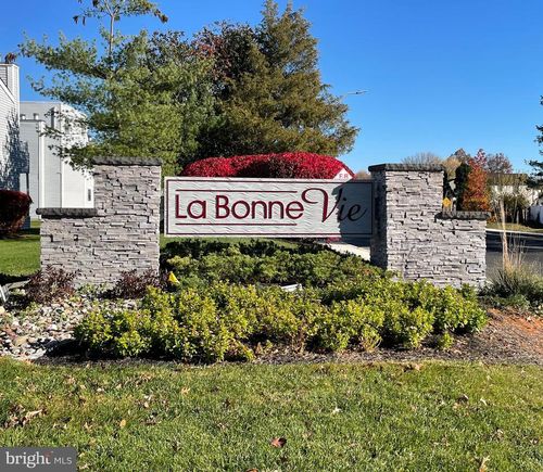 4801 Gina Ct, VOORHEES, NJ, 08043-3016 | Card Image