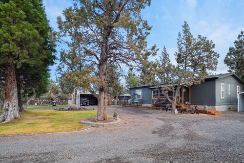 4572 Nw 49th Ln, Redmond, OR, 97756-9110 | Card Image