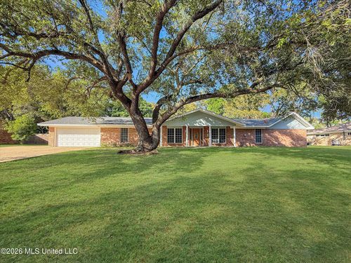 703 Tantallon Drive, Ocean Springs, MS, 39564 | Card Image