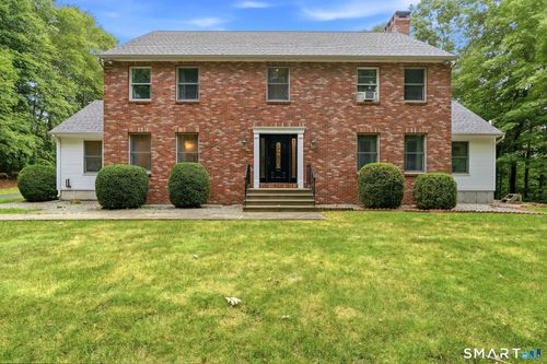 17 Eska Dr, Ledyard, CT, 06339-1345 | Card Image