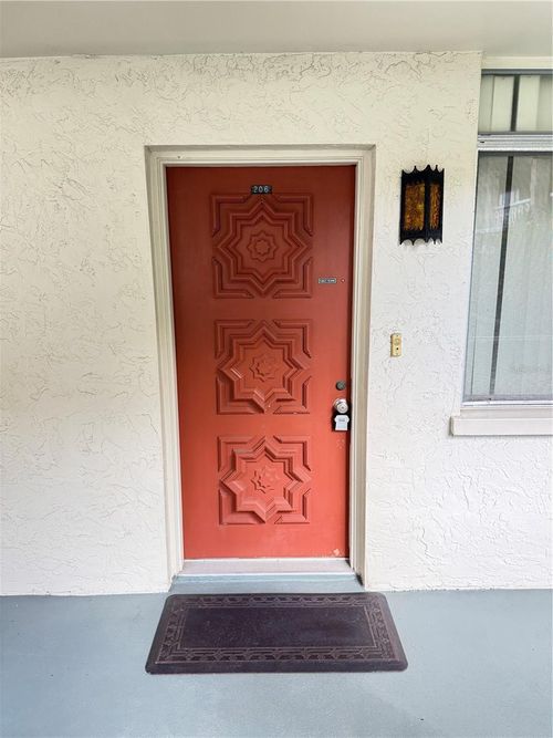 206-1009 Pearce Dr, Clearwater, FL, 33764-1108 | Card Image
