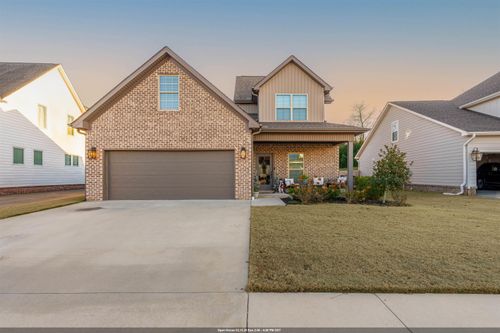 312 Hickory Dr, Muscle Shoals, AL, 35661-3014 | Card Image