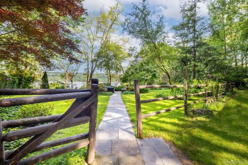 apt-5b-2727 Palisade Ave, Bronx, NY, 10463-1036 | Card Image