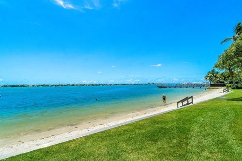 apt-403-5600 N Flagler Dr, West Palm Beach, FL, 33407-2647 | Card Image