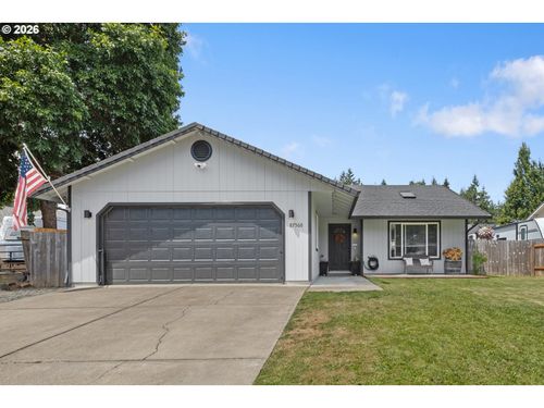 87568 Esprit Ct, Veneta, OR, 97487-8716 | Card Image