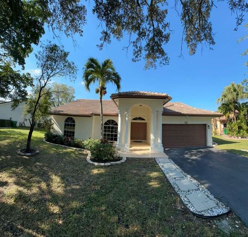 8913 Nw 45th Ct, Coral Springs, FL, 33065-1754 | Card Image