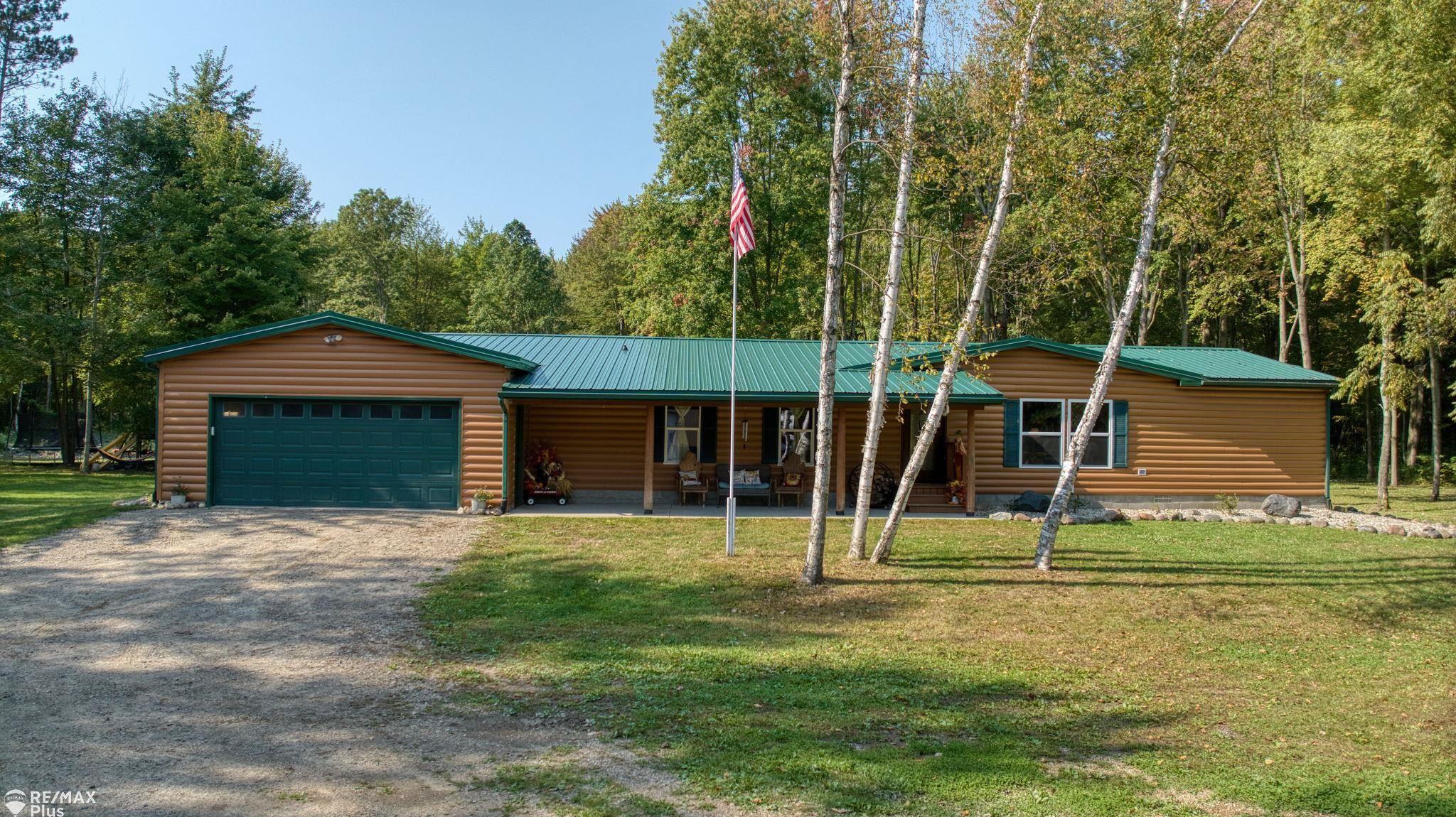 Shabbona Rd, Cass City, MI 48726