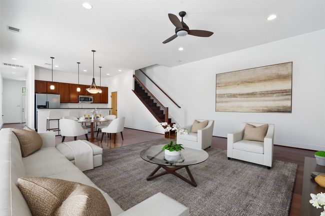 B - 2209 Thornton Rd, Condo with 3 bedrooms, 3 bathrooms and 2 parking in Austin TX | Image 7