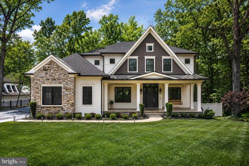 7002 River Oaks Dr, MCLEAN, VA, 22101-1522 | Card Image