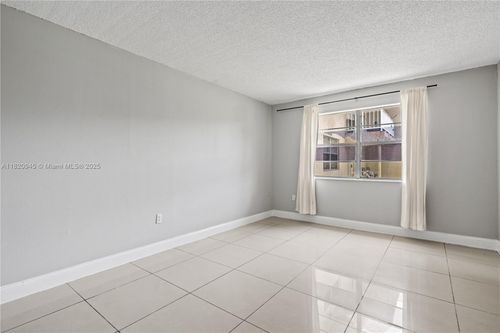 apt-104-301 Nw 177th St, Miami Gardens, FL, 33169-4922 | Card Image