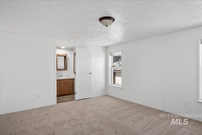 TRLR-5 - 1600 E Main St, Home with 2 bedrooms, 2 bathrooms and null parking in Emmett ID | Image 9